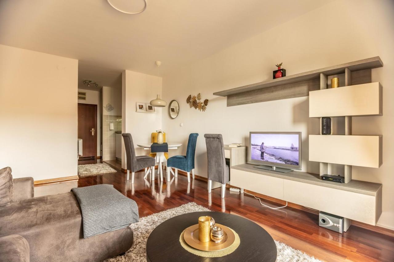 Apartman Modena Lux Vrnjačka Banja Exteriör bild